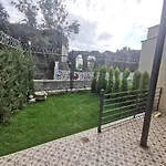 Hotel Efzen *