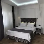 Efzen Hotel *