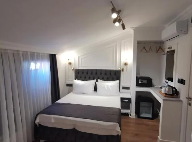 Efzen Hotel Istanbul